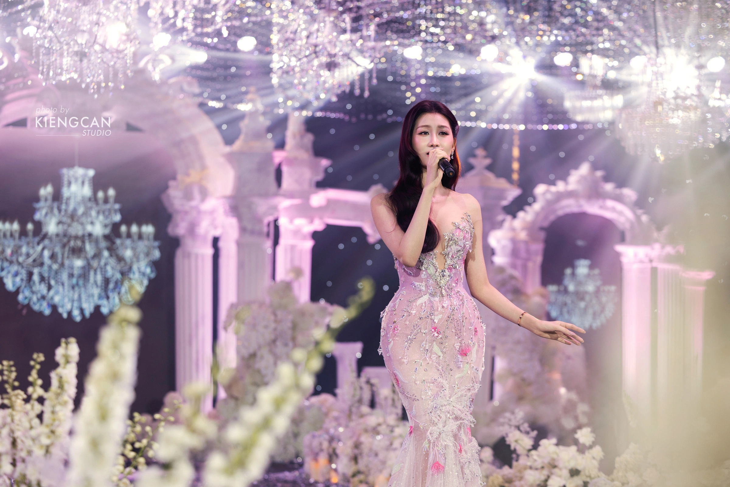 Hình minh họa: Hôn lễ của nhà thiết kế Phạm Đăng Anh Thư