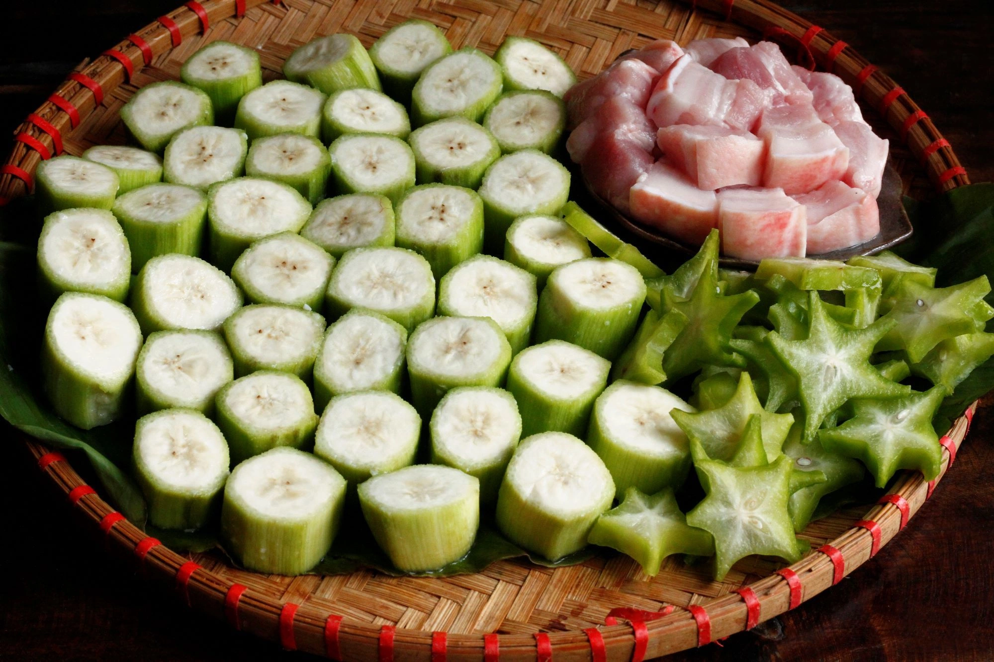 Hình minh họa: Cá kho nhừ xương với 14 gia vị – Báo VnExpress Cooking
