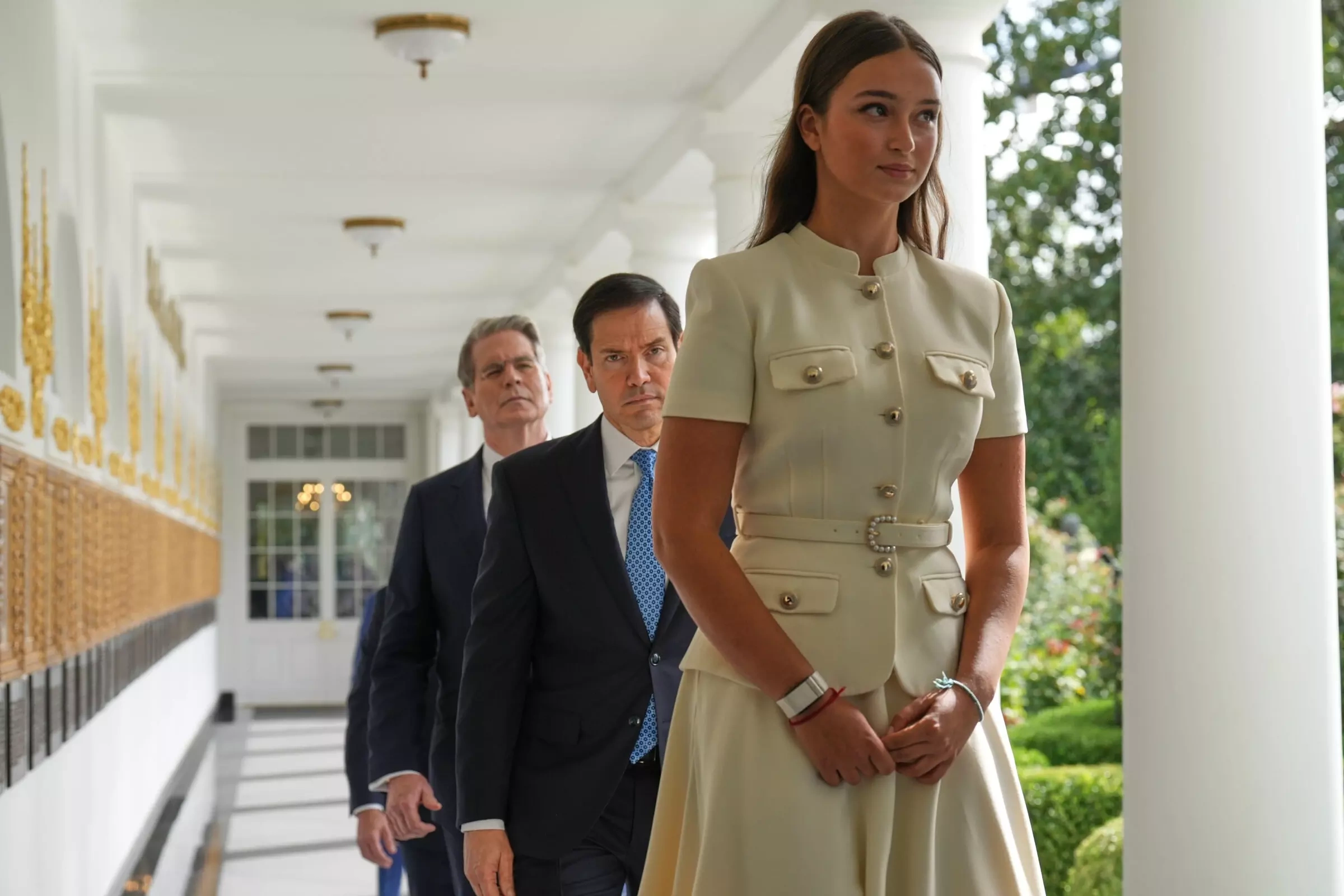 Hình minh họa: Phong cách tuổi 15 của cháu ngoại Tổng thống Donald Trump