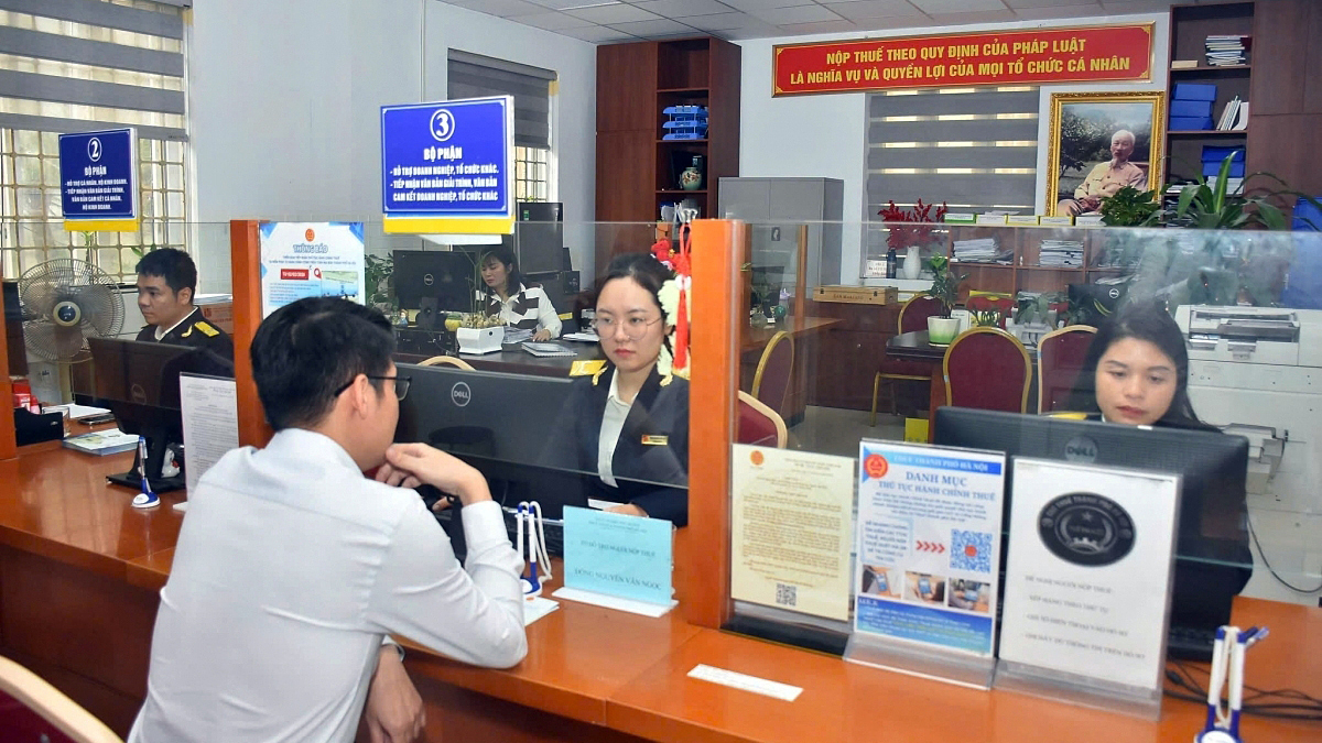 Hình minh họa: Cục Thuế yêu cầu không thêm thủ tục khi doanh nghiệp đóng mã số