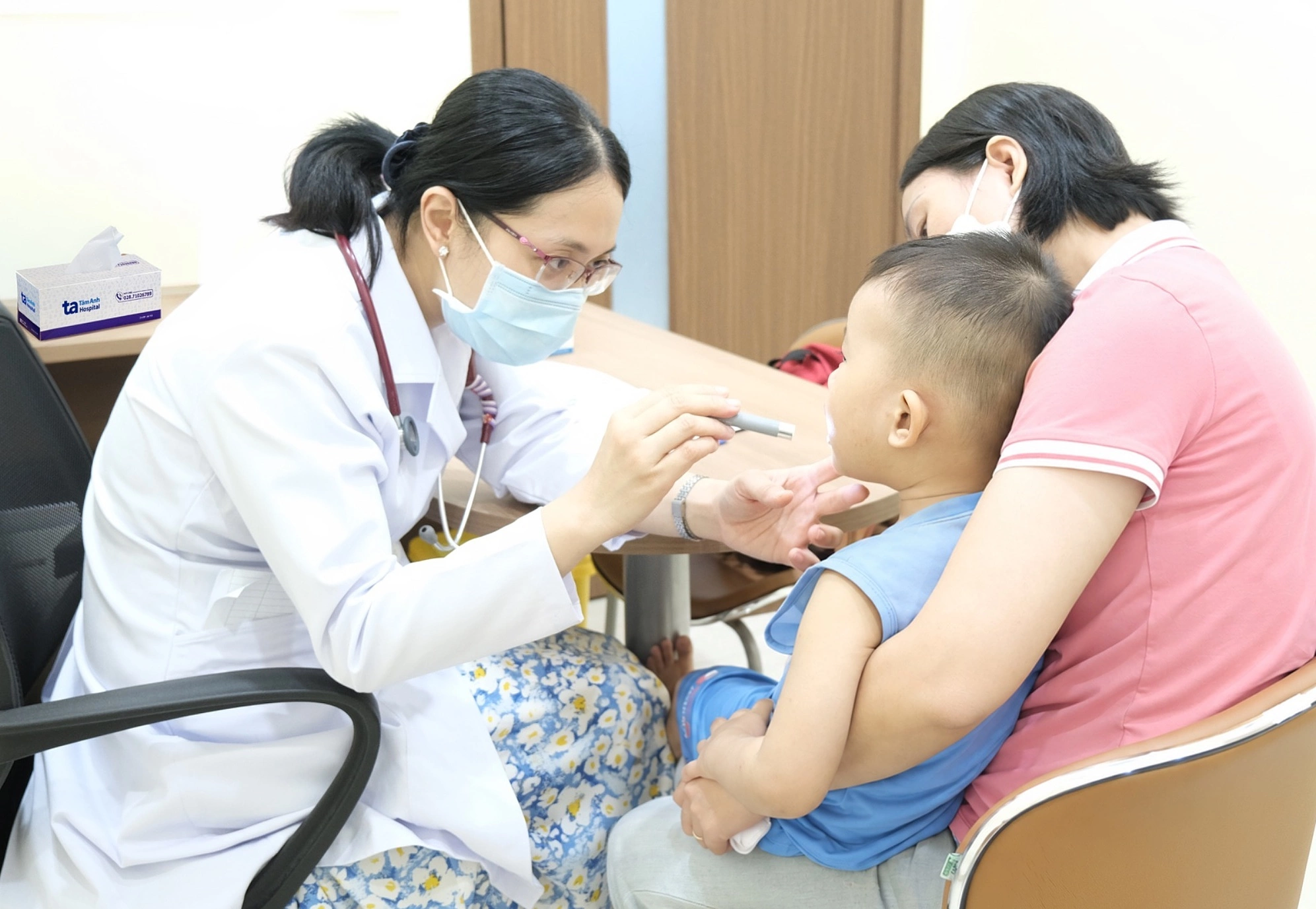 Hình minh họa: Vì sao trẻ có thể mắc cúm nhiều lần trong năm?