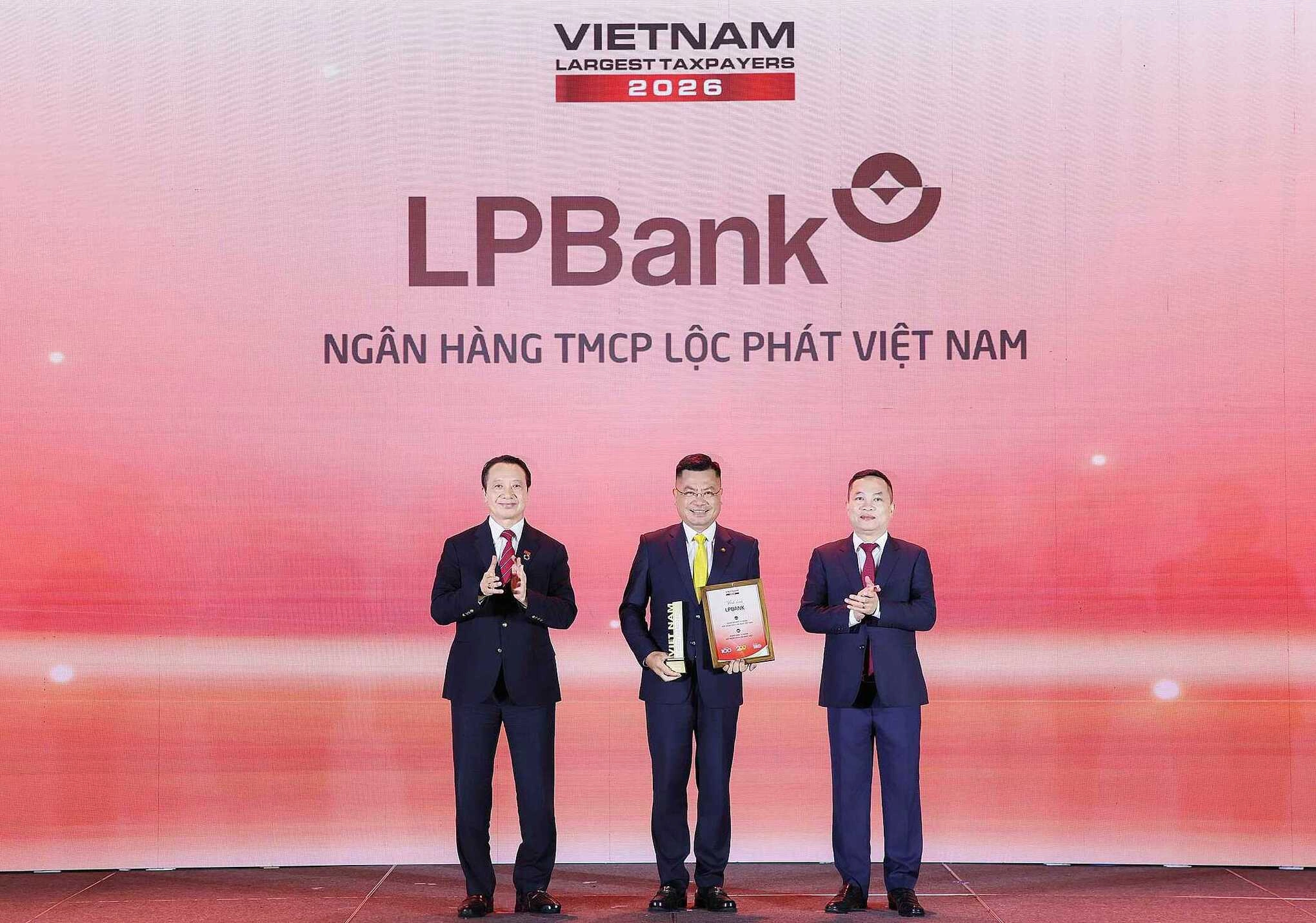 Hình minh họa: LPBank được vinh danh trong nhóm đóng góp ngân sách lớn nhất