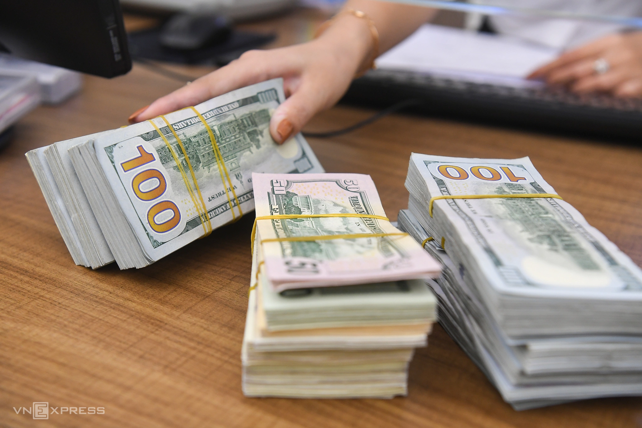 Hình minh họa: Bộ Tài chính: Chưa phát hành trái phiếu quốc tế