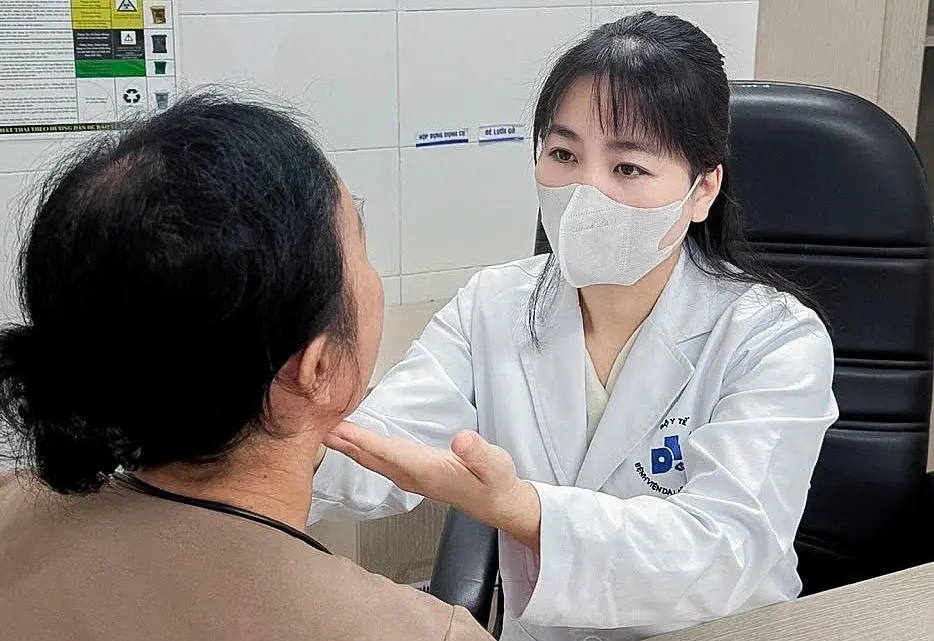 Hình minh họa: Thuốc sinh học trị vảy nến đắt đỏ, đề xuất BHYT tăng mức chi trả