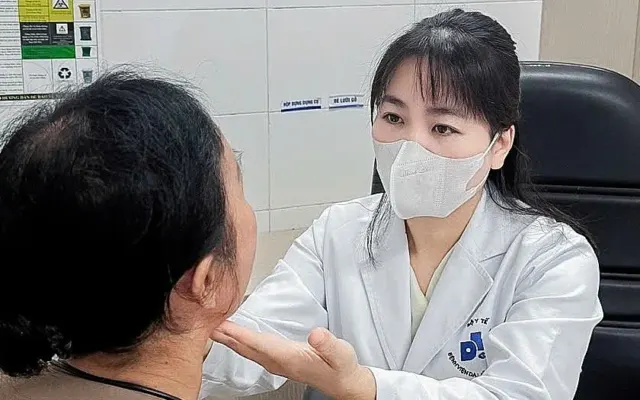 Thuốc sinh học trị vảy nến đắt đỏ, đề xuất BHYT tăng mức chi trả