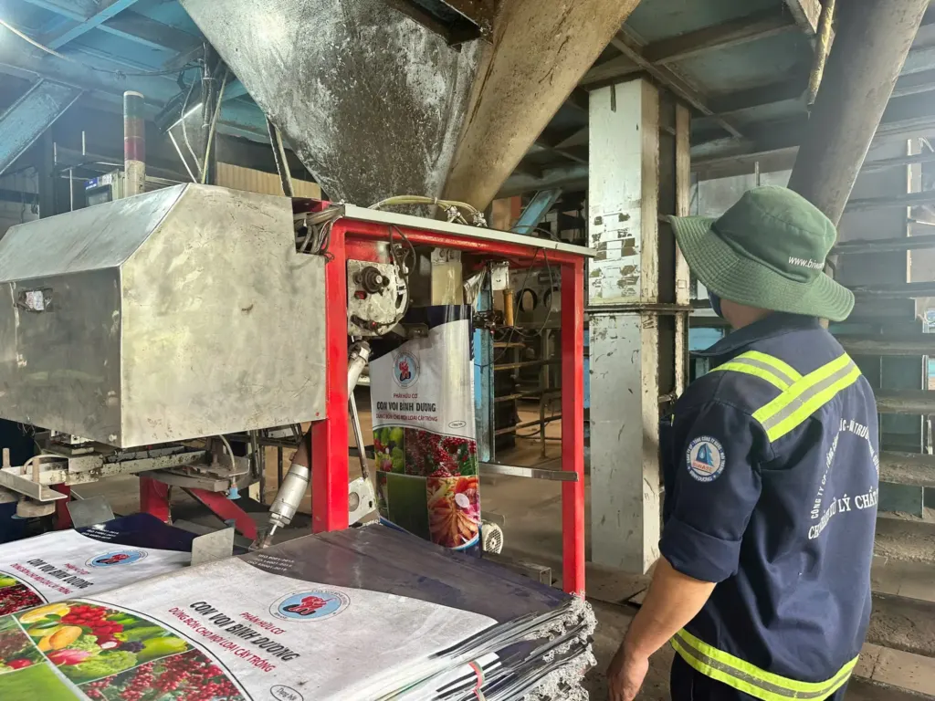 Hình minh họa: Chuyên gia: Mua sắm công nên ưu tiên vật liệu tái chế