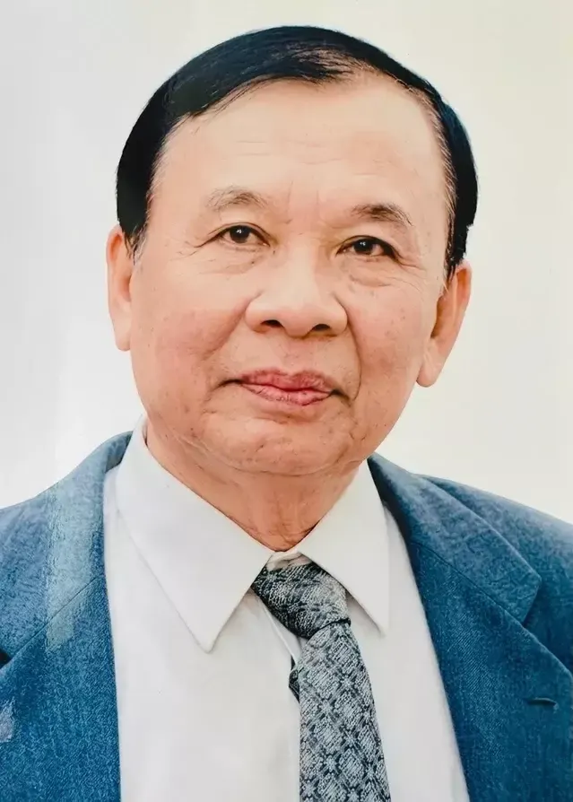 Hình minh họa: Giáo sư Nguyễn Lộc, người mở những chân trời
