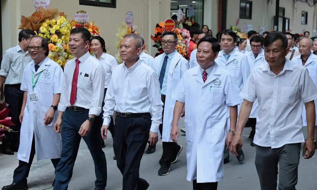 Hình minh họa: Mô hình ‘y khoa học thuật’ giúp sinh viên thực hành ngay tại trường