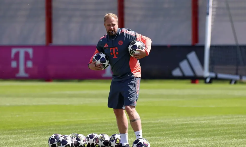Hình minh họa: Người giữ ‘bùa may mắn’ bất ngờ dẫn dắt Bayern