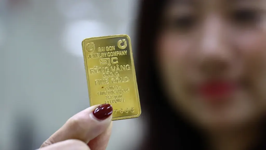 Hình minh họa: Giá vàng miếng về dưới 142 triệu đồng một lượng