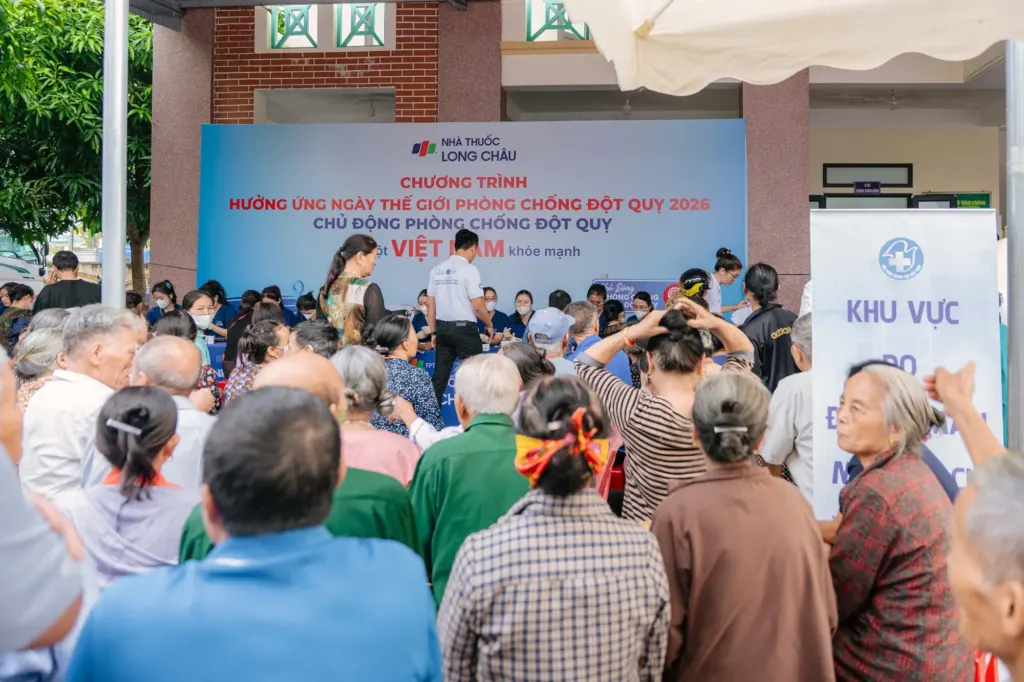 Hình minh họa: Khám sàng lọc nguy cơ đột quỵ cho hơn 1.000 người dân Hà Tĩnh