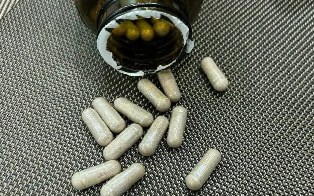 6 bệnh thần kinh gây co giật môi