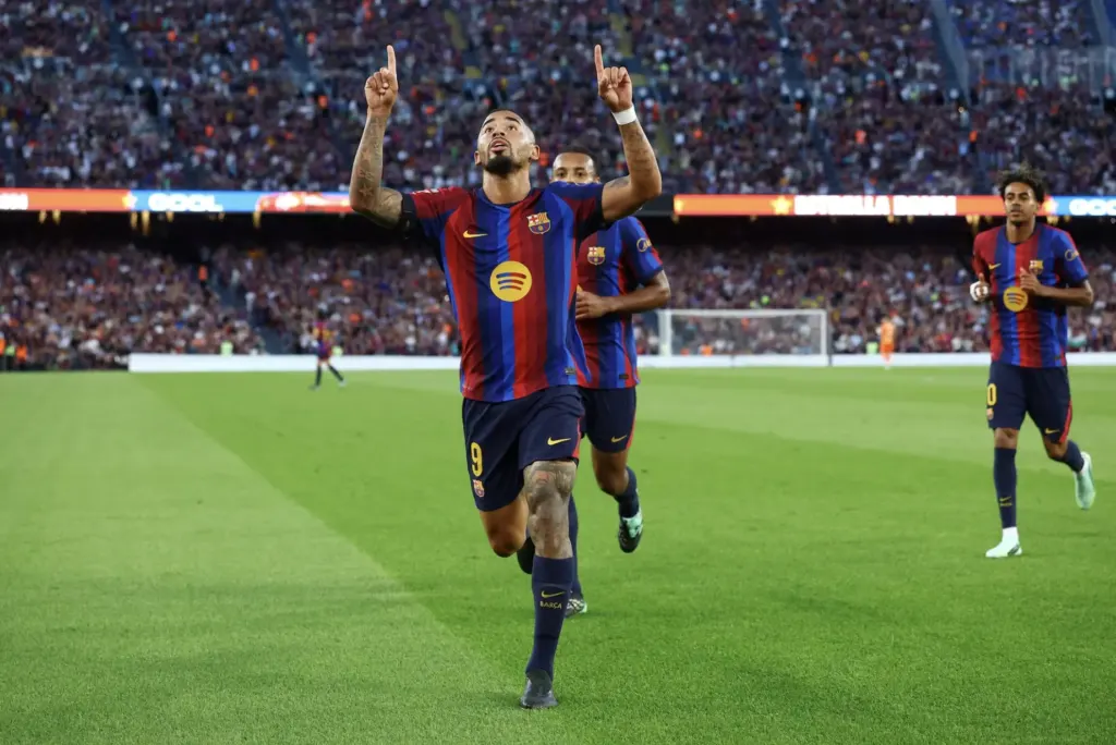 Hình minh họa: Barca toàn thắng chín trận đầu mùa