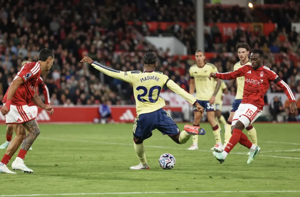 Hình minh họa: Arsenal thắng nhọc ở Ngoại hạng Anh
