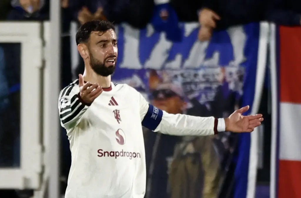 Hình minh họa: Carragher: ‘Bruno Fernandes là nỗi hổ thẹn của Man Utd’