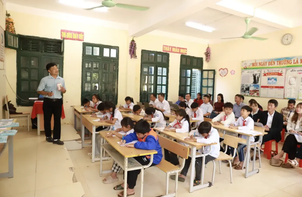 Hình minh họa: Ngày hội vệ sinh học đường của học sinh Sơn La