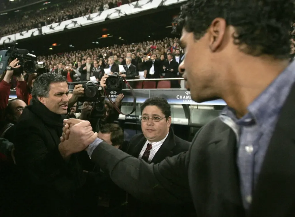 Hình minh họa: Mourinho: Từ tình yêu Barca đến mối thù El Clasico – Báo VnExpress Thể thao