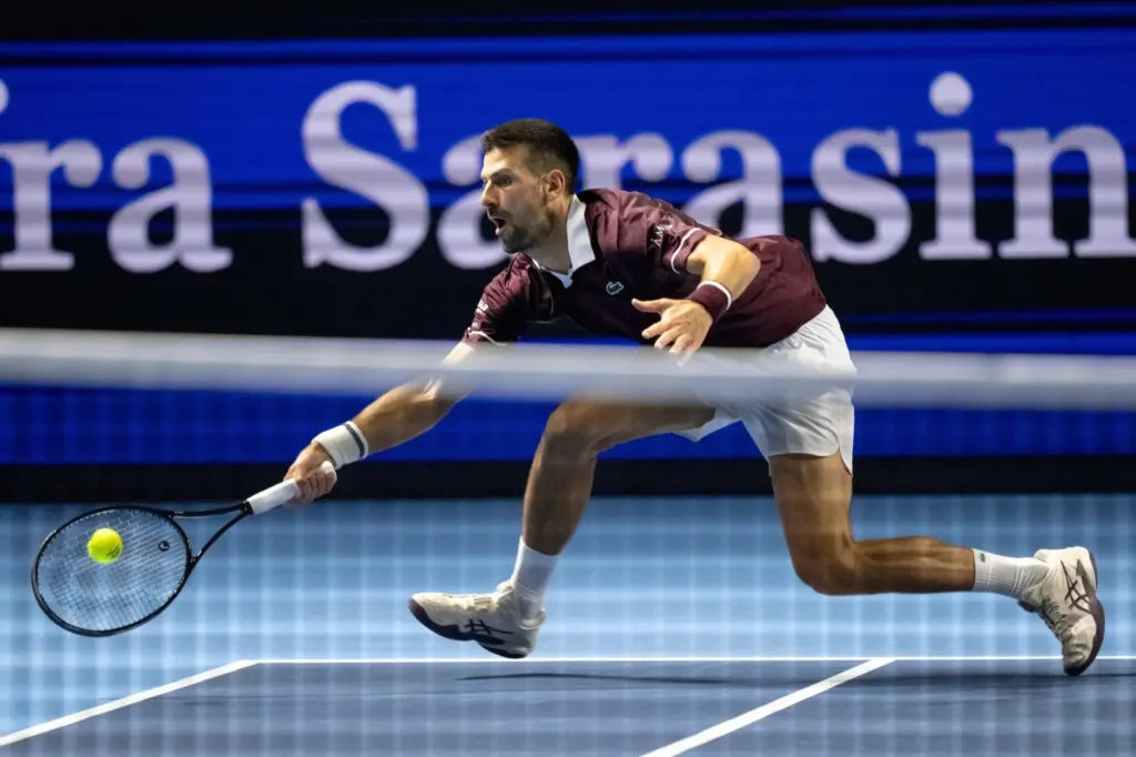Hình minh họa: Djokovic thua ngược Struff, nguy cơ lỡ ATP Finals