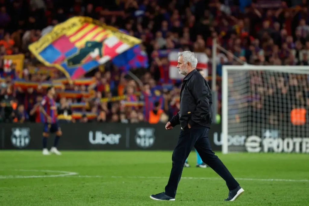 Hình minh họa: Mưu lược của Mourinho ở El Clasico