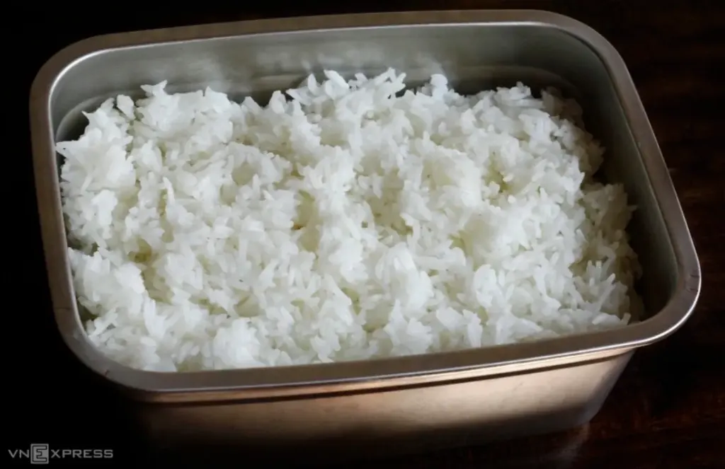 Hình minh họa: Sai lầm khi đổ lỗi tăng cân, béo phì do ăn nhiều cơm