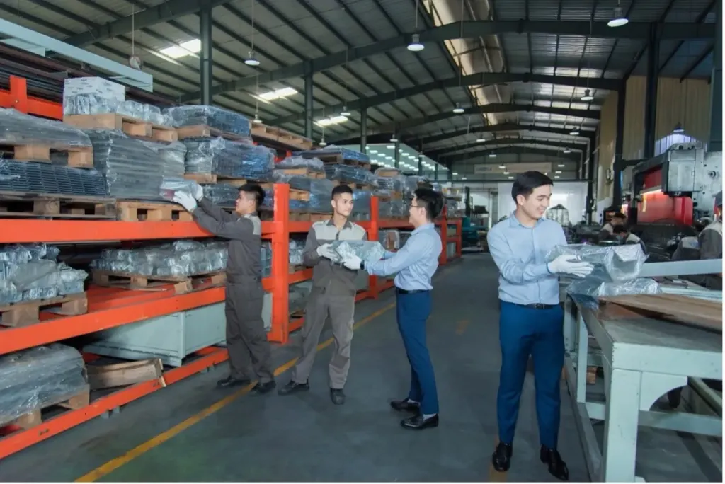Hình minh họa: MB giảm tới 2% lãi suất cho vay hỗ trợ doanh nghiệp
