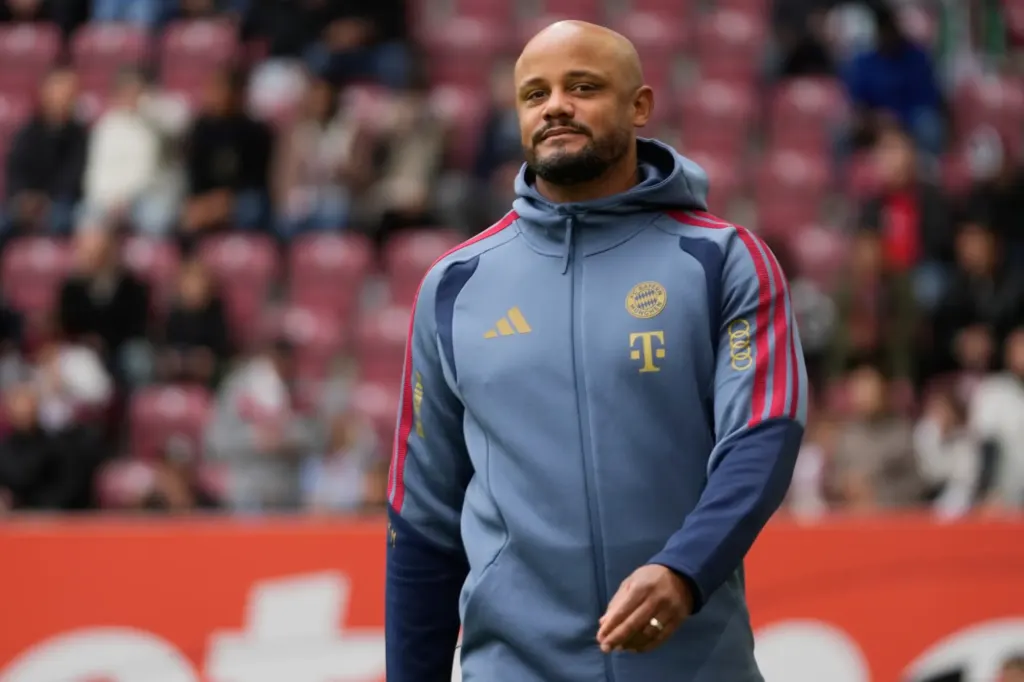 Hình minh họa: Kompany ngã gục trên sân tập Bayern