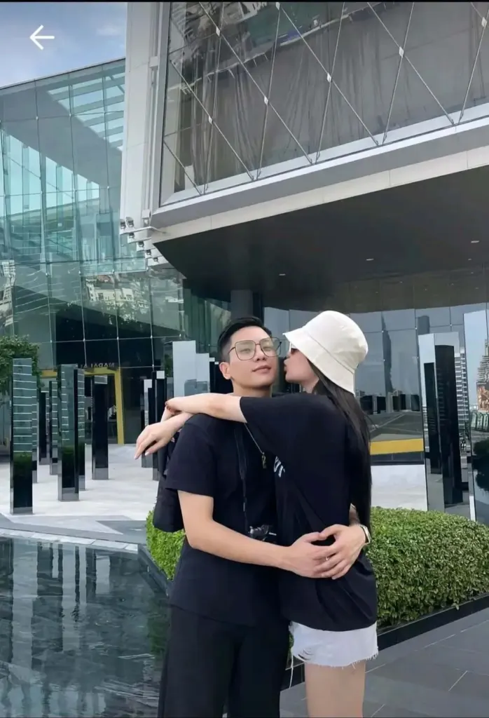 Hình minh họa: Chuyện ‘tình thanh mai trúc mã’ của Quân A.P