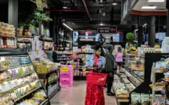 Kinh tế Mỹ tăng trưởng vượt dự báo