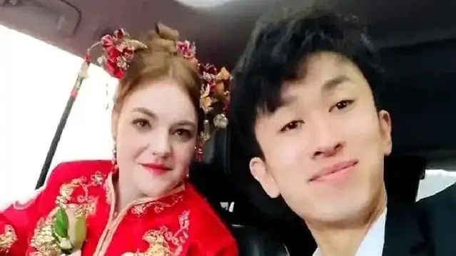 Kết buồn của ‘hôn nhân cổ tích’ giữa chàng shipper và cô giáo Mỹ