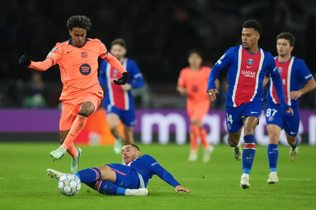 Hình minh họa: Barca chưa đủ sức lật đổ PSG?