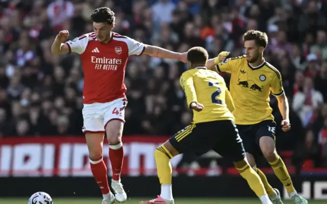 Arsenal thay đổi thế nào khi Rice không còn là ‘ngọn hải đăng’