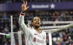 Barcola lập hat-trick, Liverpool đại thắng ở Champions League