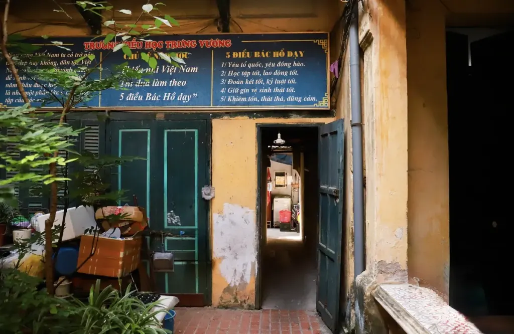 Hình minh họa: Biệt thự trăm tuổi ở phố cổ của đại gia Hà Nội xưa
