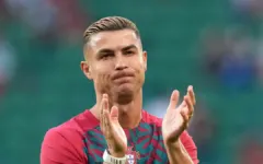 Truyền thông thế giới mỉa mai án phạt của Ronaldo