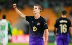 Barca san bằng kỷ lục tồn tại gần 60 năm của Real