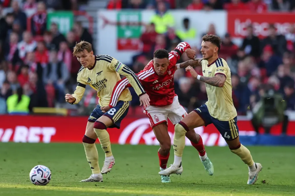 Hình minh họa: Arsenal thắng nhọc ở Ngoại hạng Anh