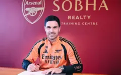 Arsenal gây tranh cãi vì cắt giảm 60 nhân sự