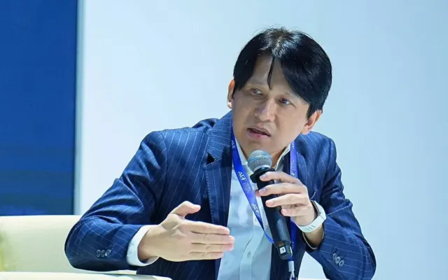 Sếp Dragon Capital: Trung tâm tài chính phải giúp ‘ngoại tệ vào ra dễ dàng’
