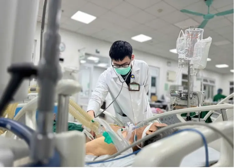 Hình minh họa: 5 dấu hiệu cảnh báo bệnh cúm chuyển nặng