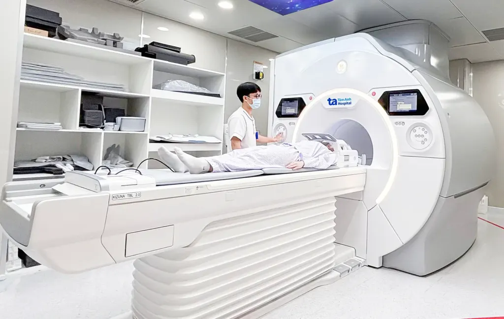 Hình minh họa: Đau khớp gối nên chụp X-quang, MRI hay siêu âm?