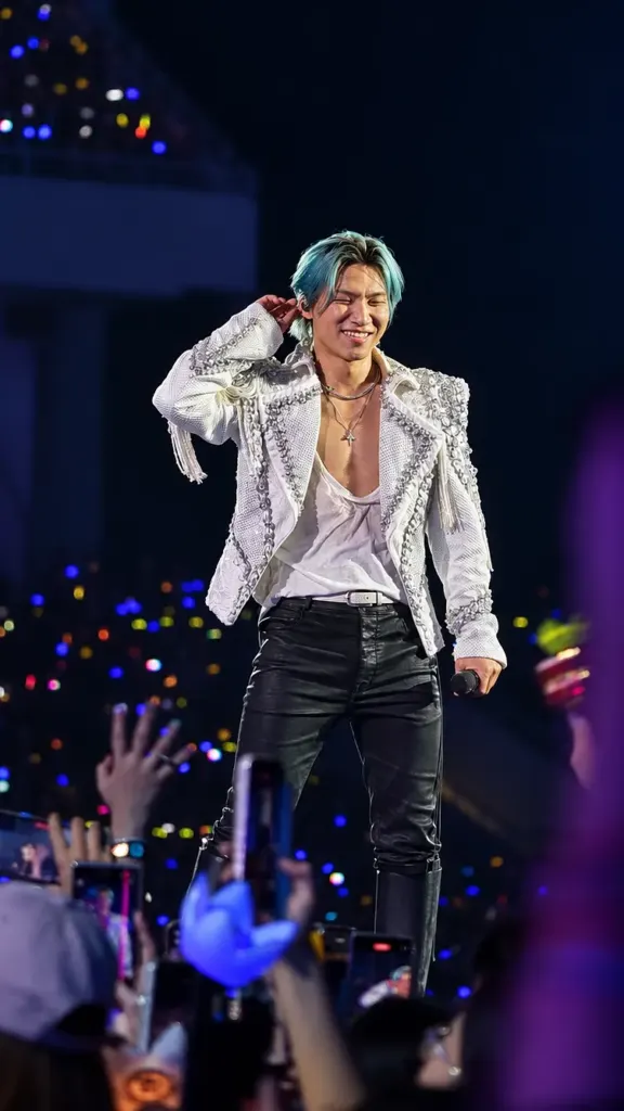 Hình minh họa: Bữa tiệc âm nhạc của BigBang cùng hàng chục nghìn fan ở Mỹ Đình