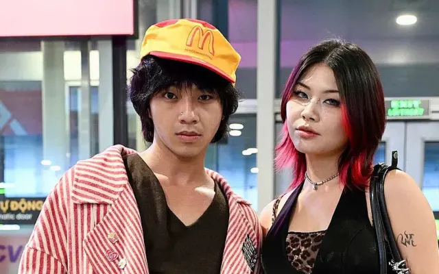 Fan hụt đón BigBang ở sân bay Nội Bài