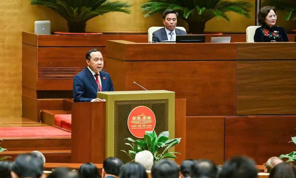 Hình minh họa: Đề xuất siết quản lý tiền thu hộ COD của doanh nghiệp bưu chính