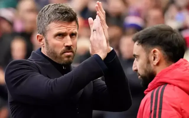Carrick không tước băng thủ quân của Bruno Fernandes