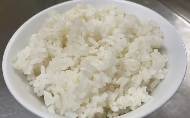 Thói quen nấu cơm sai lầm làm đường huyết tăng vọt