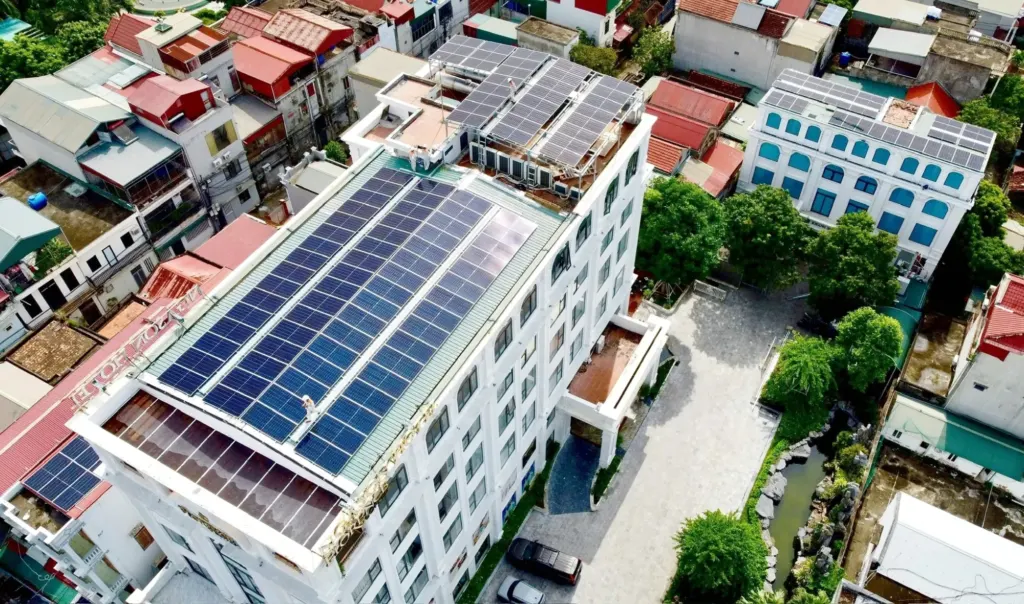 Hình minh họa: Các tỉnh phải chốt chính sách hỗ trợ điện mặt trời mái nhà trong tháng 12