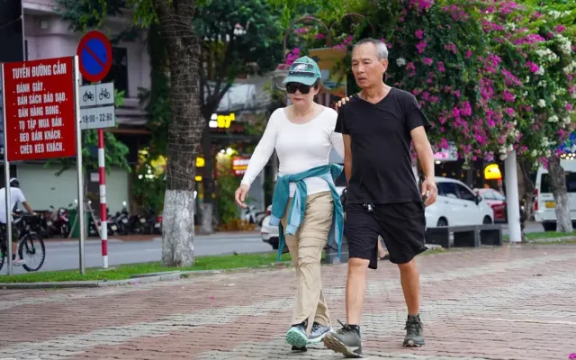Những sai lầm khiến tuổi 50 càng nhịn ăn càng tích mỡ