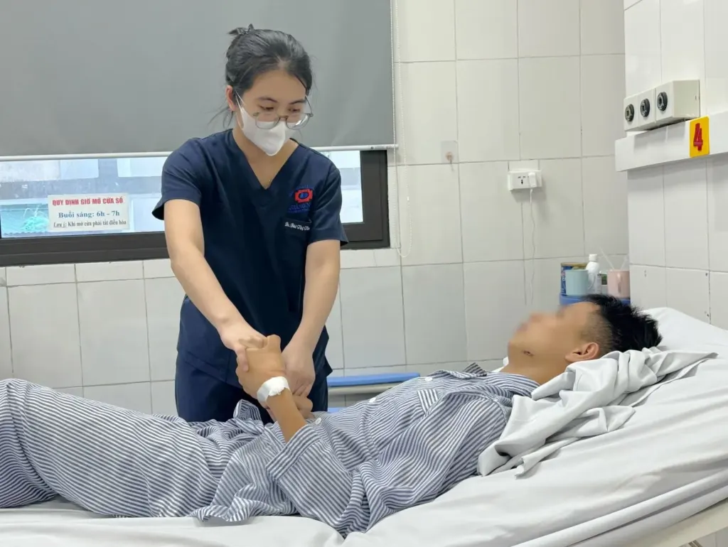 Hình minh họa: Thiếu niên 16 tuổi đột quỵ não từ chấn thương tưởng nhẹ
