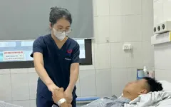 Thiếu niên 16 tuổi đột quỵ não từ chấn thương tưởng nhẹ
