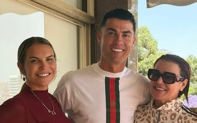 Chị gái Ronaldo: ‘Em trai tôi có thể không trở lại đội tuyển’